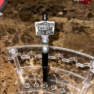 Black and Gray Beaded Pen